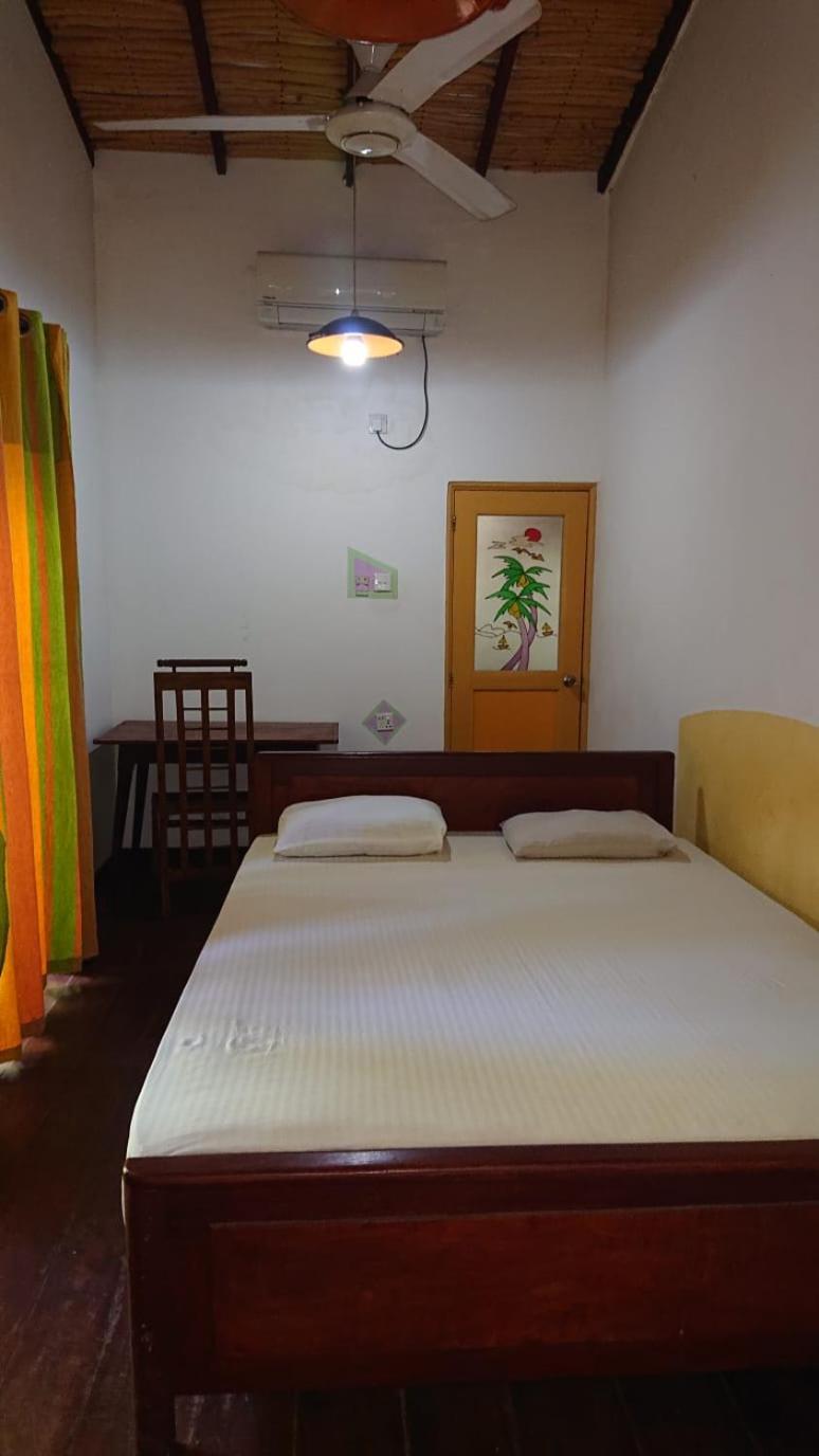 Leopard City Hostel Yala Tissamaharama Exterior foto